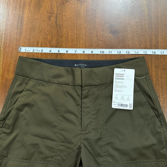 New! Athleta Radiant Jogger Pants Satin Olive Green Size 2 - Picture 10 of 12